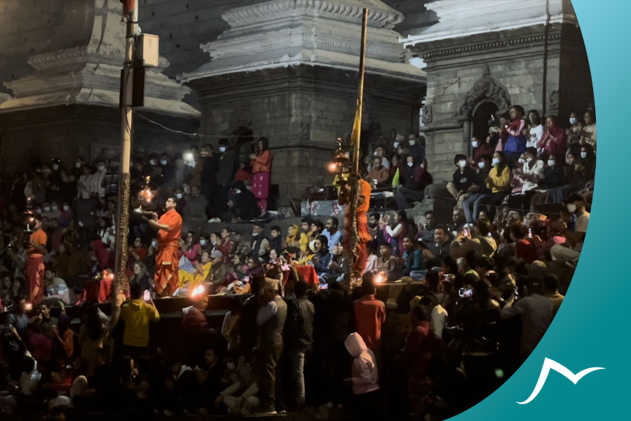 The-aarti-ceremony-at-Pashupatinath-Temple Sacred Delight: Enchanting Aura of Pashupatinath Temple in the Evening
